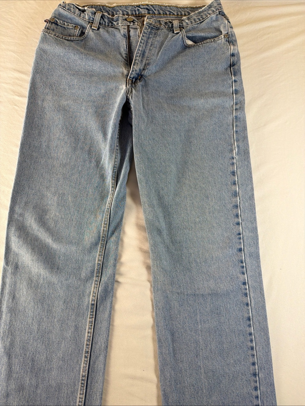 Vintage Ralph Lauren men’s Straight-Leg Jeans in Light Blue Denim size 33x32